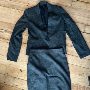 Women’s Ann Taylor top and bottom suit set size 0